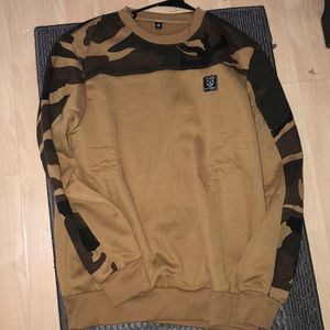 Crew neck sweater